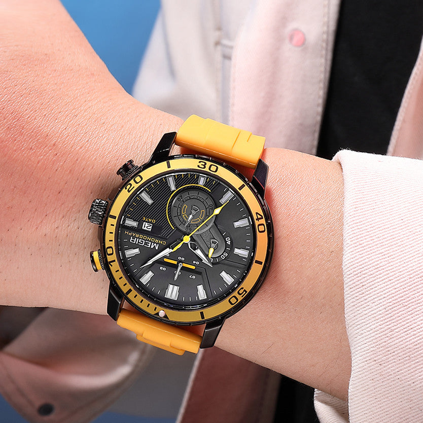 MEGIR Luxury Military Watches for Men Fashion Sport Quartz Wristwatch Waterproof Silicone Band Male Clock Chronograph with Date